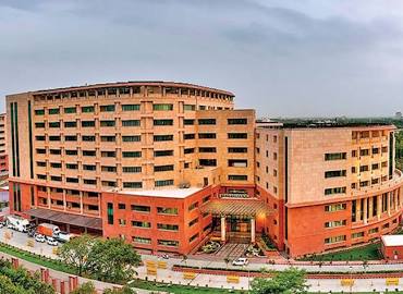 National Law Institute University NLIU Bhopal auditorium stage